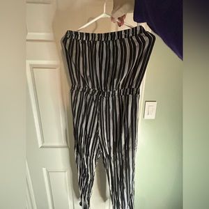 Ardene Black And White Stripped Romper